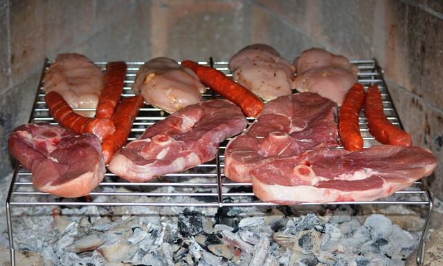 Jak kroić udziec wołowina suszony?