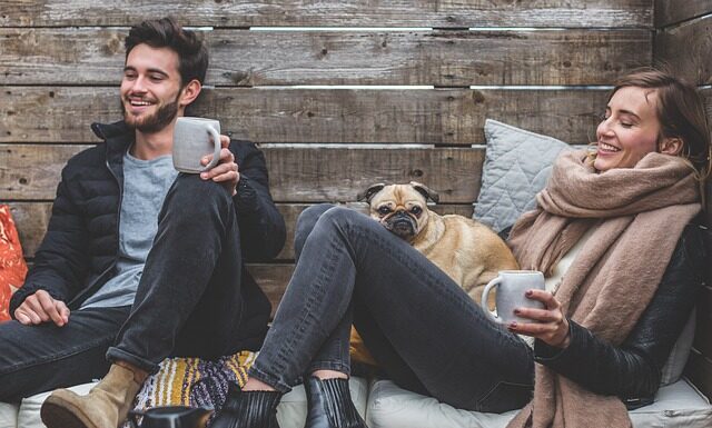 Jak pies okazuje smutek?