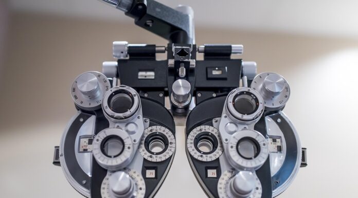 Wyposażenie gabinetu okulistycznego w diagnostyce nagłych przypadków – co pozwala szybko ocenić stan pacjenta? wyposażenie gabinetu okulistycznego